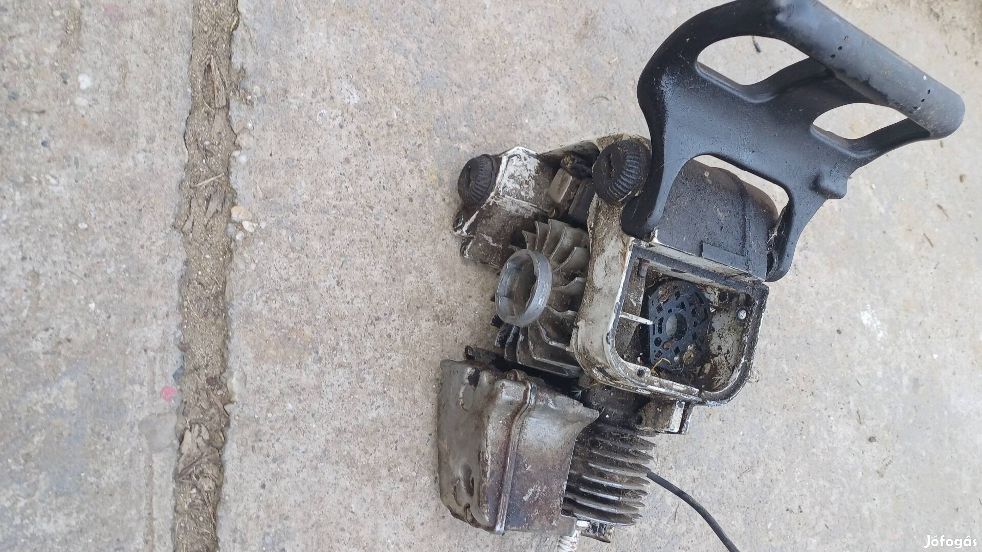 Stihl 012 láncfűrész bontás 