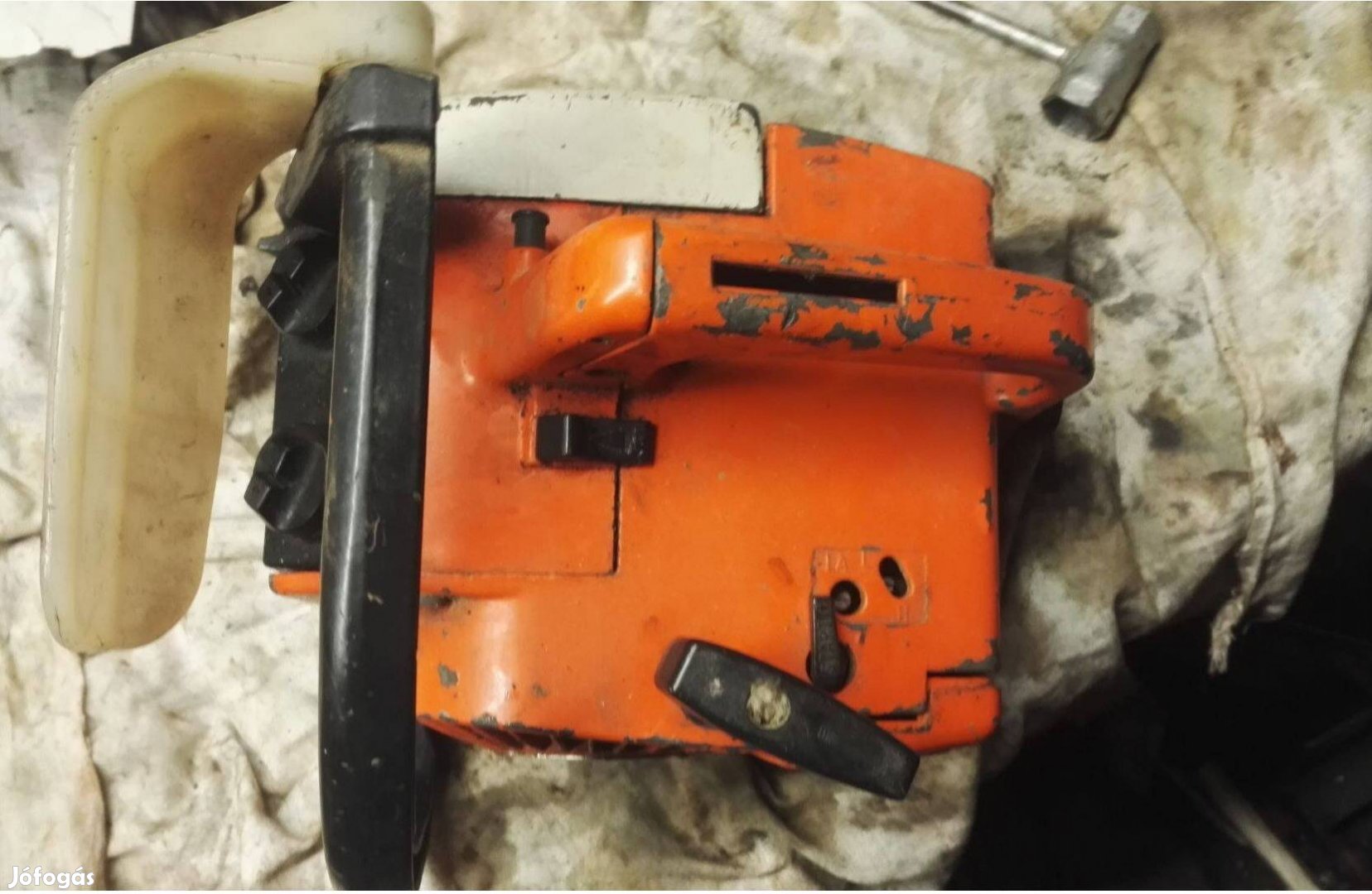 Stihl 015 L egykezes láncfűrész
