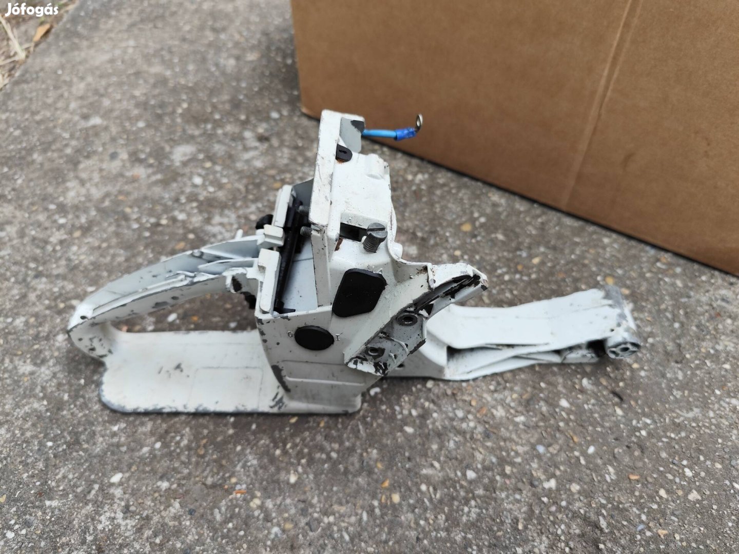 Stihl 028 üzemanyag tartály