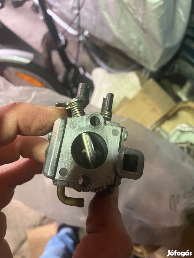 Stihl 034 porlasztó