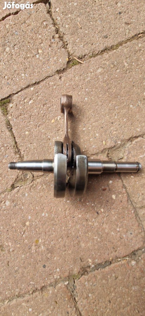 Stihl 038 főtengely