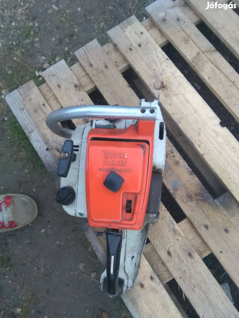 Stihl 041av láncfűrész