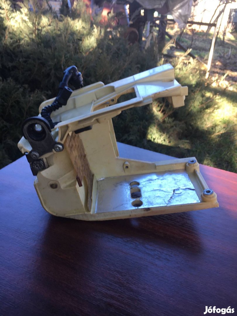 Stihl 200 t üzemanyag tank