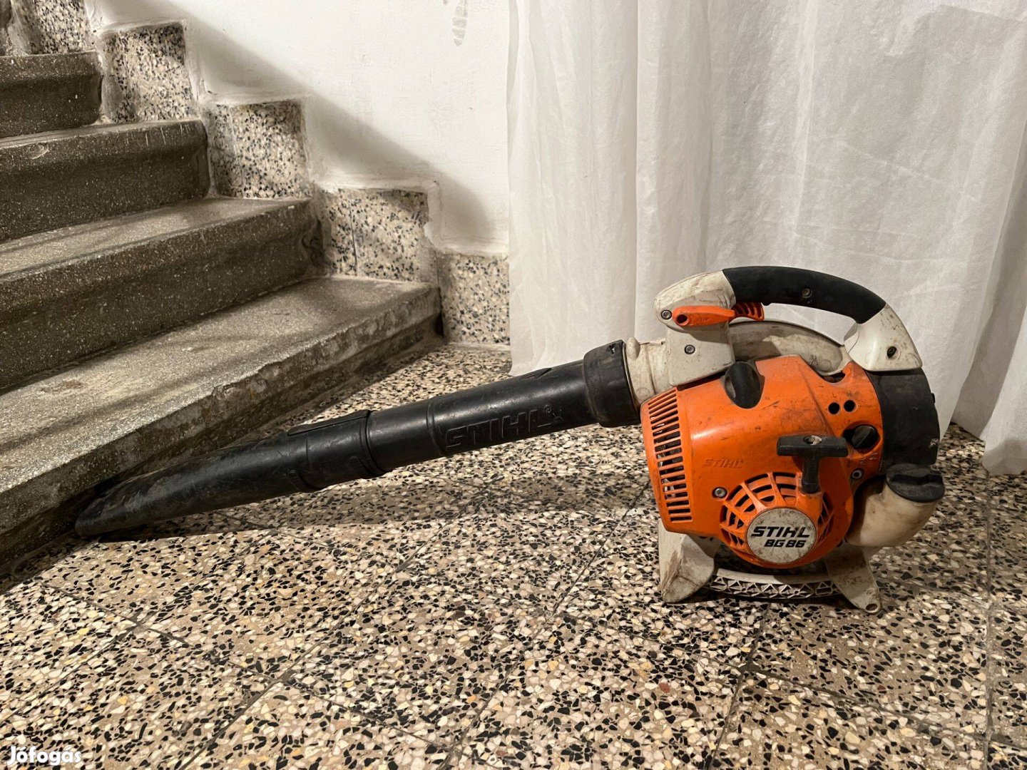 Stihl BG86 benzines lombfúvó eladó