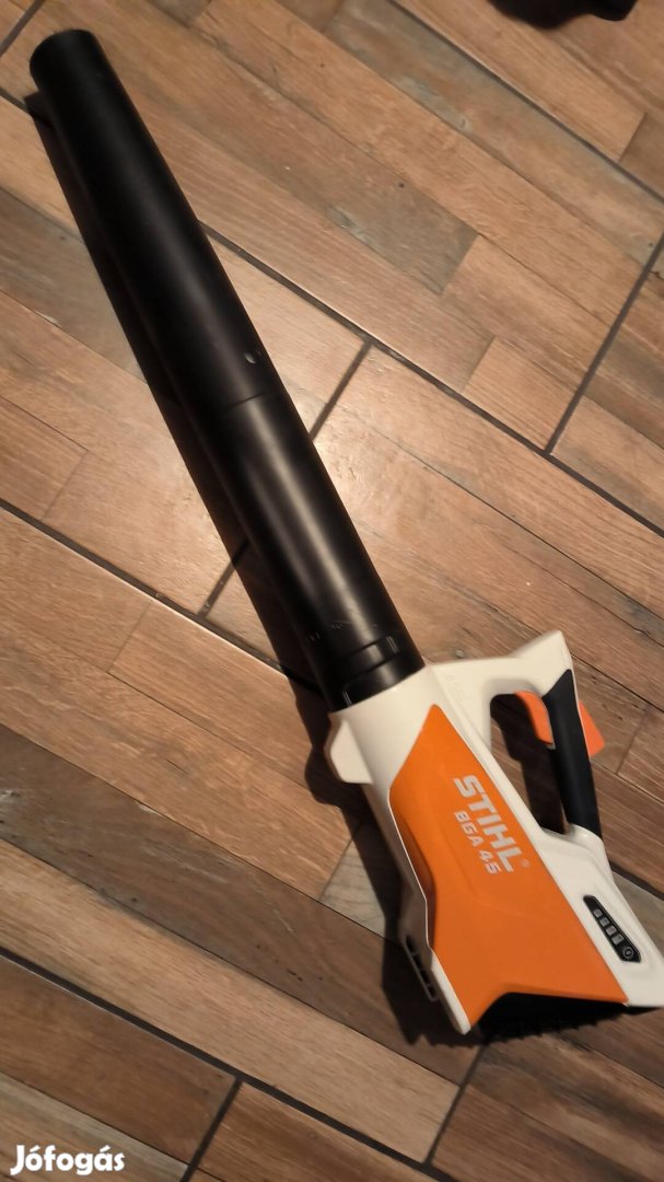 Stihl BGA45 akkus lombfújó 