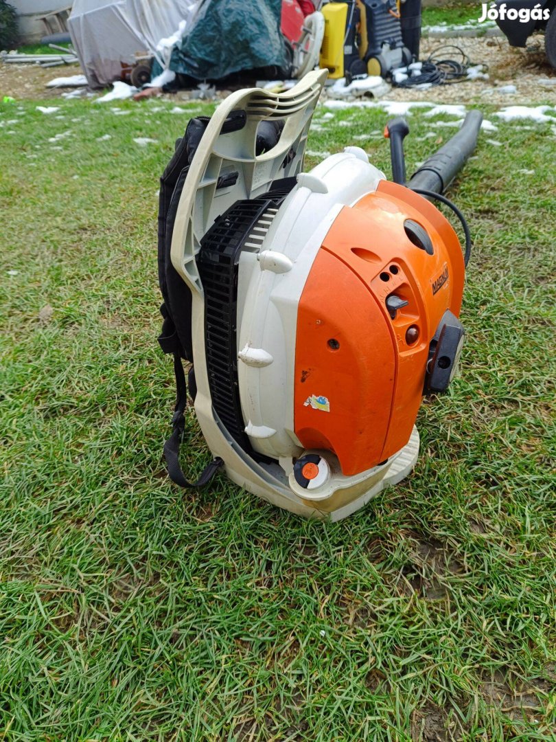 Stihl BR 550 lombfúvo