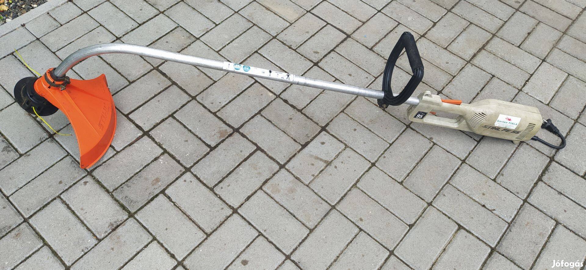 Stihl FS55 vezetékes kézi fűkasza