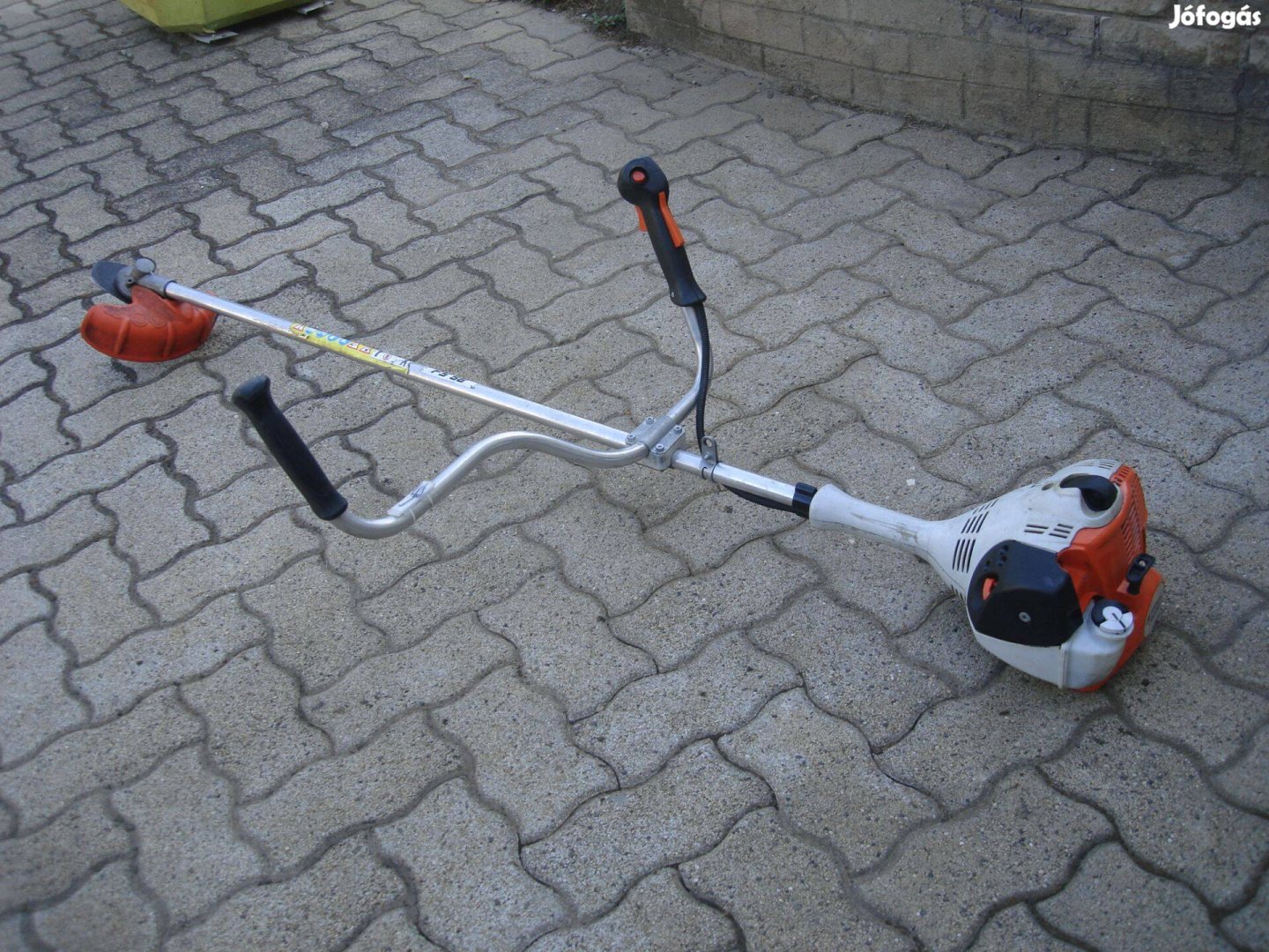 Stihl FS56 egyenes szárú 2 Karos szegélynyíró Kítűnő