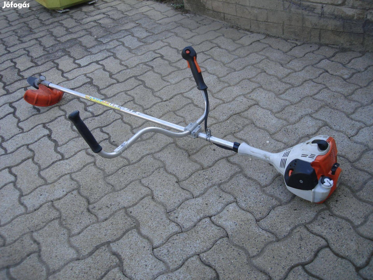 Stihl FS56 egyenes szárú 2 Karos szegélynyíró Kítűnő