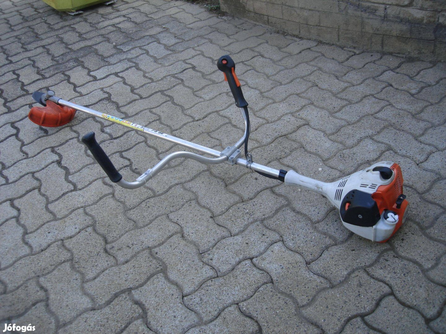 Stihl FS56 egyenes szárú 2 Karos szegélynyíró Kítűnő