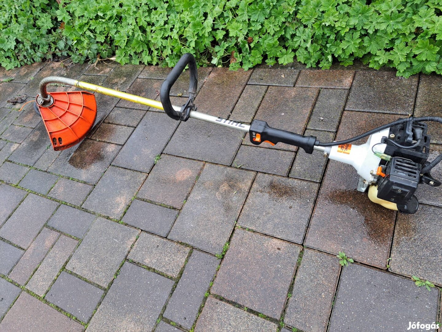 Stihl FS 52 szegélyvágó fűkasza