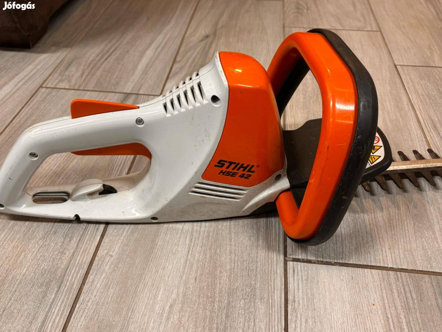 Stihl HSE 42 Sövényvágó sövénynyíró Sövény nyíró gép eladó