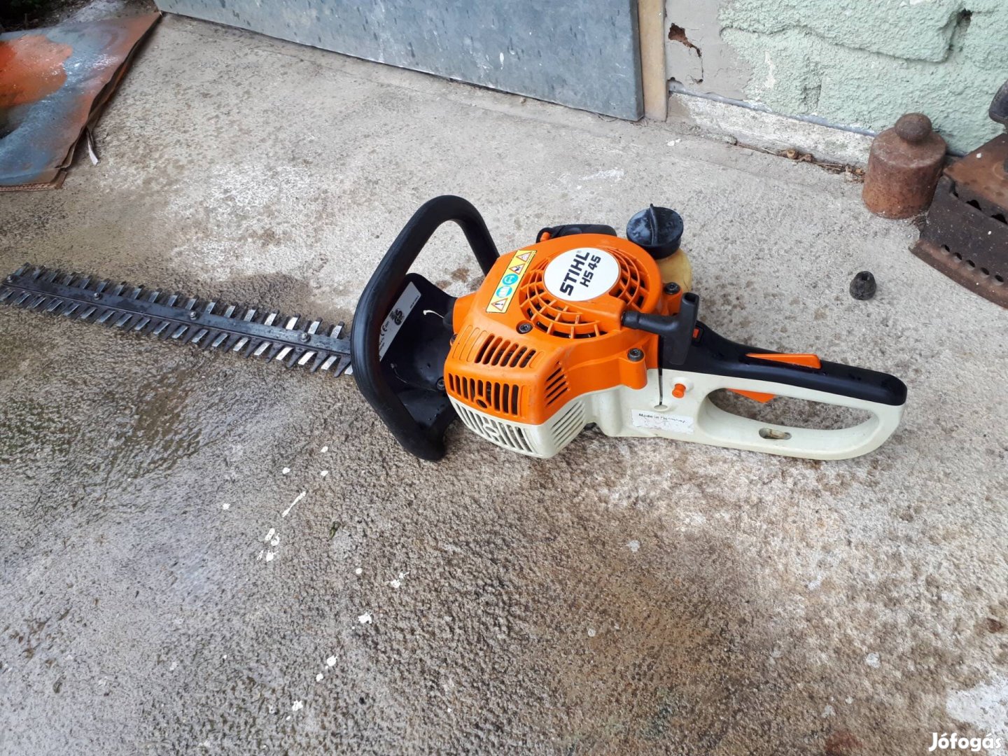 Stihl HS 45 sövényvágó sövény nyíró