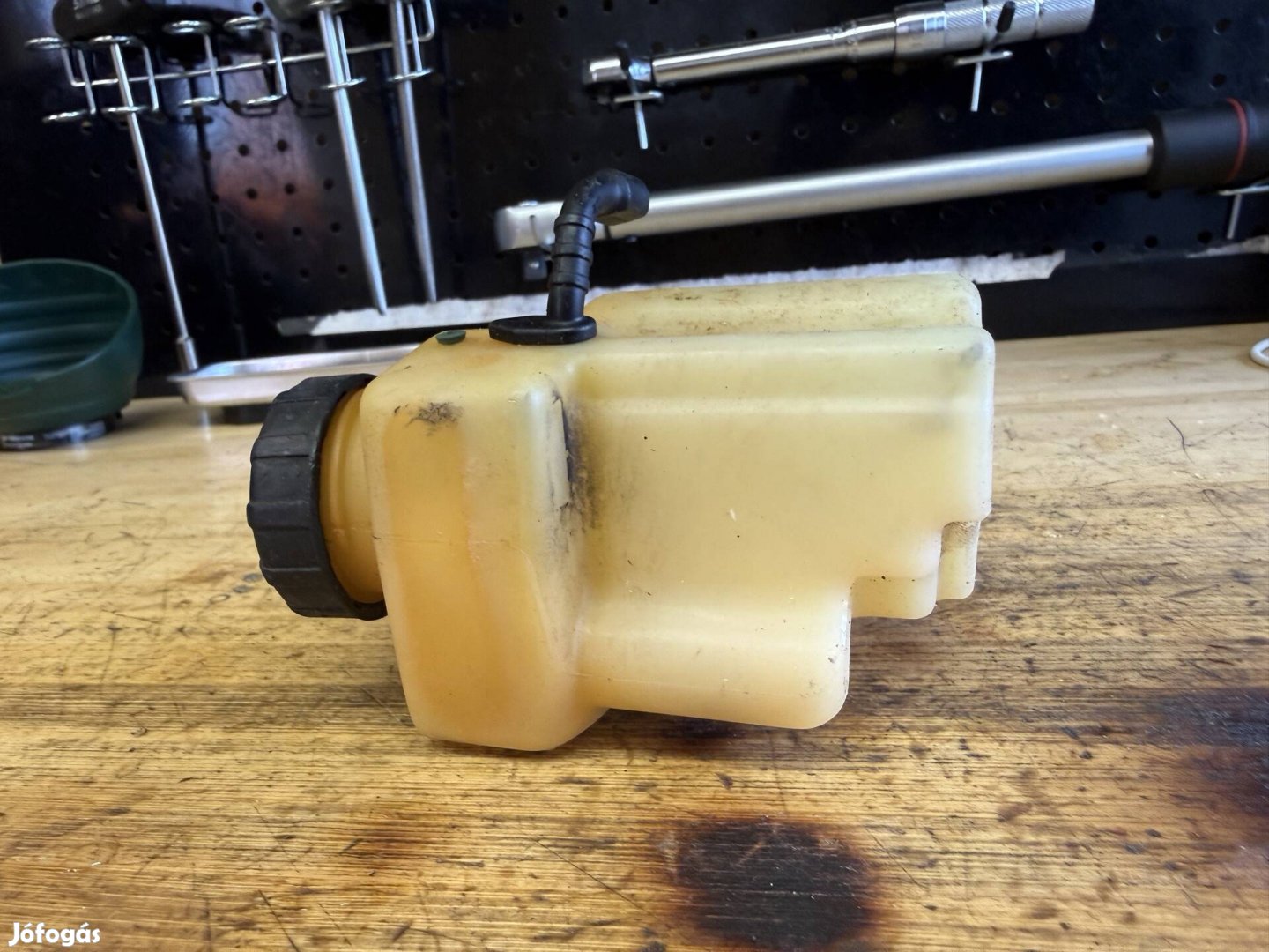 Stihl MS170 üzemanyagtartály