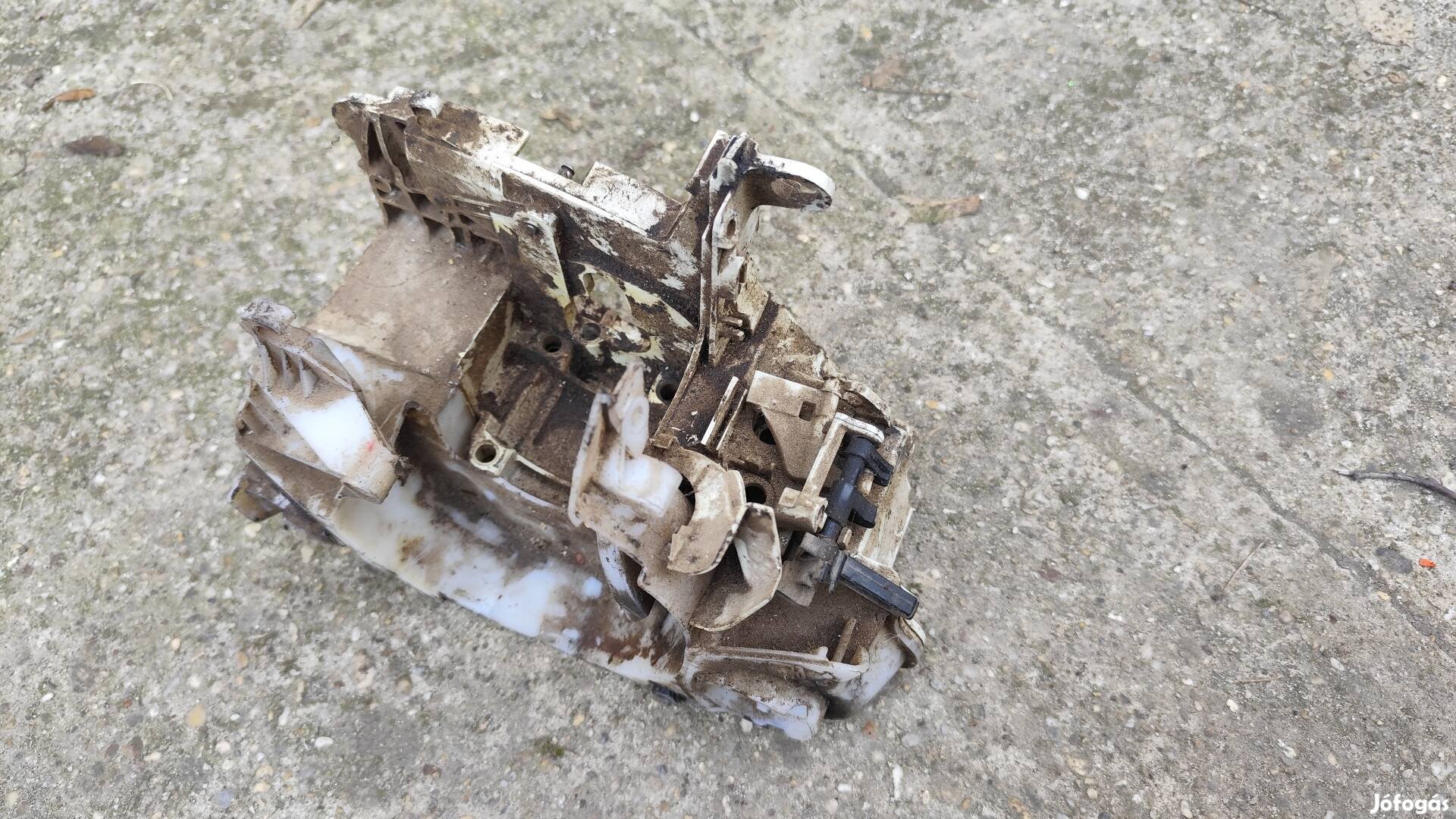 Stihl MS171 motorház