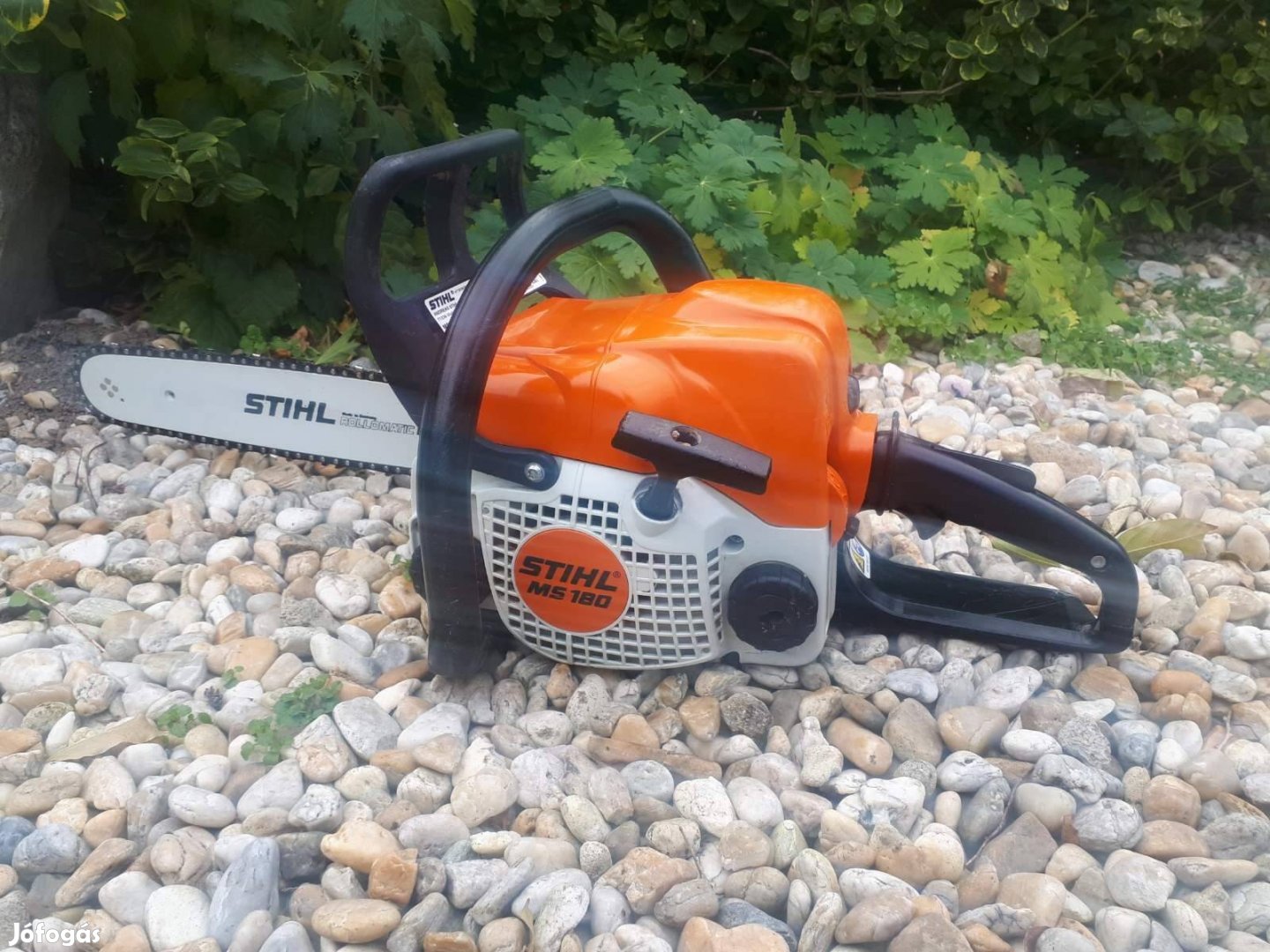 Stihl MS 180 2-Mix láncfűrész motorfűrész