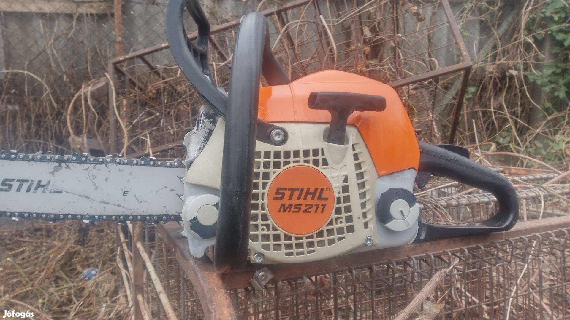 Stihl MS 211 láncfűrész