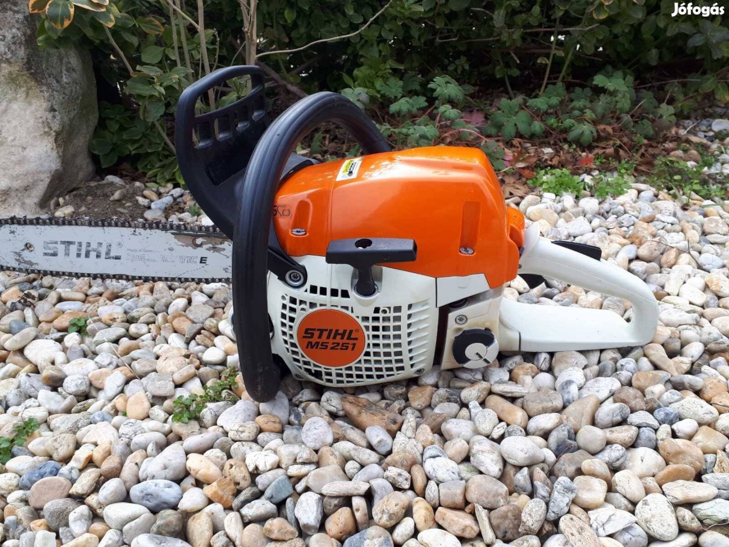 Stihl MS 251 láncfűrész motorfűrész