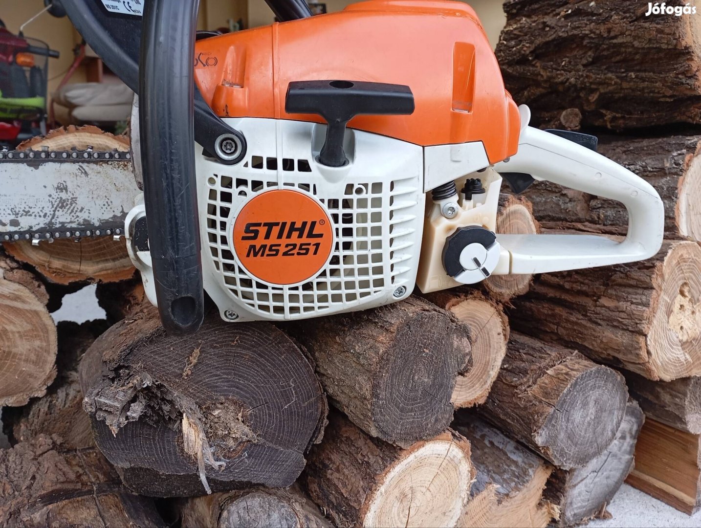 Stihl MS 251 motoros láncfűrész 