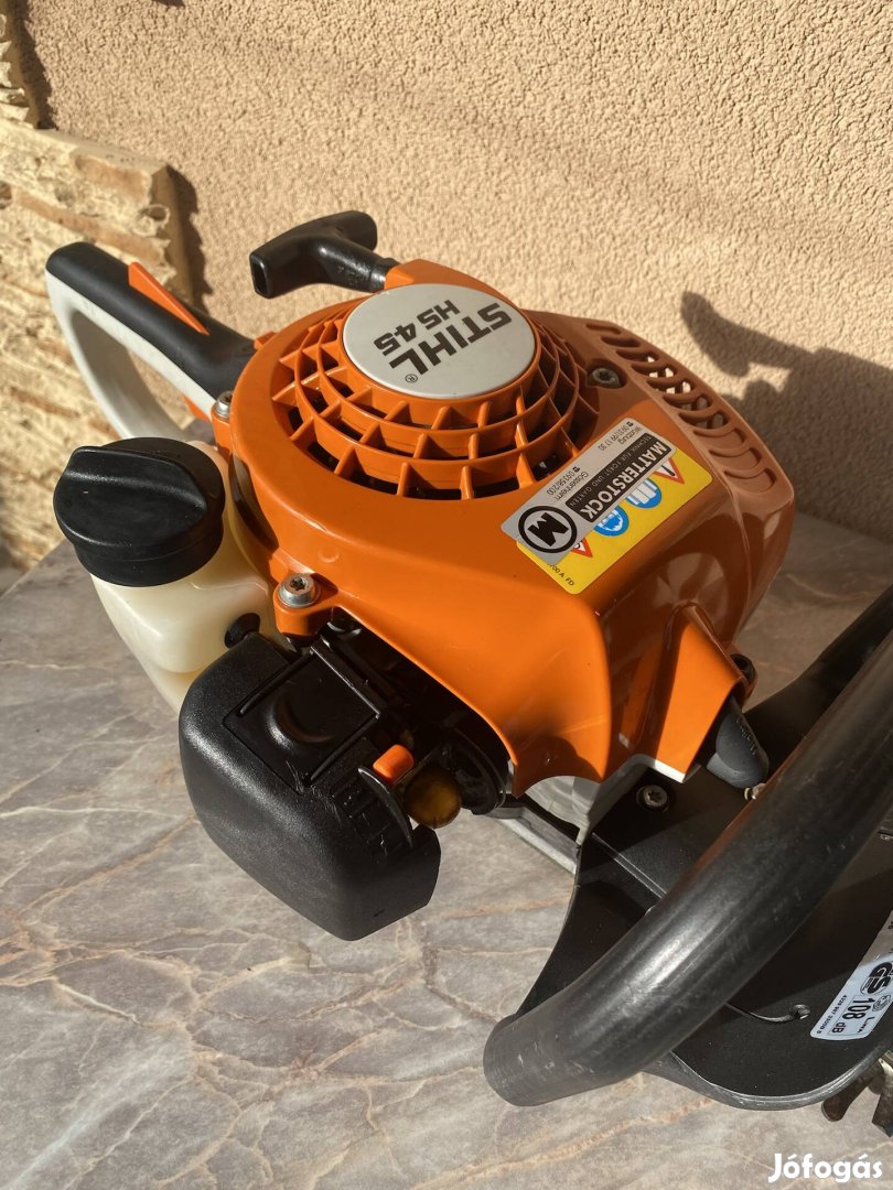 Stihl hs 45 sövényvágó