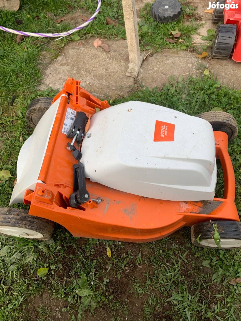 Stihl rme 443 fűnyíró alkatrésznek