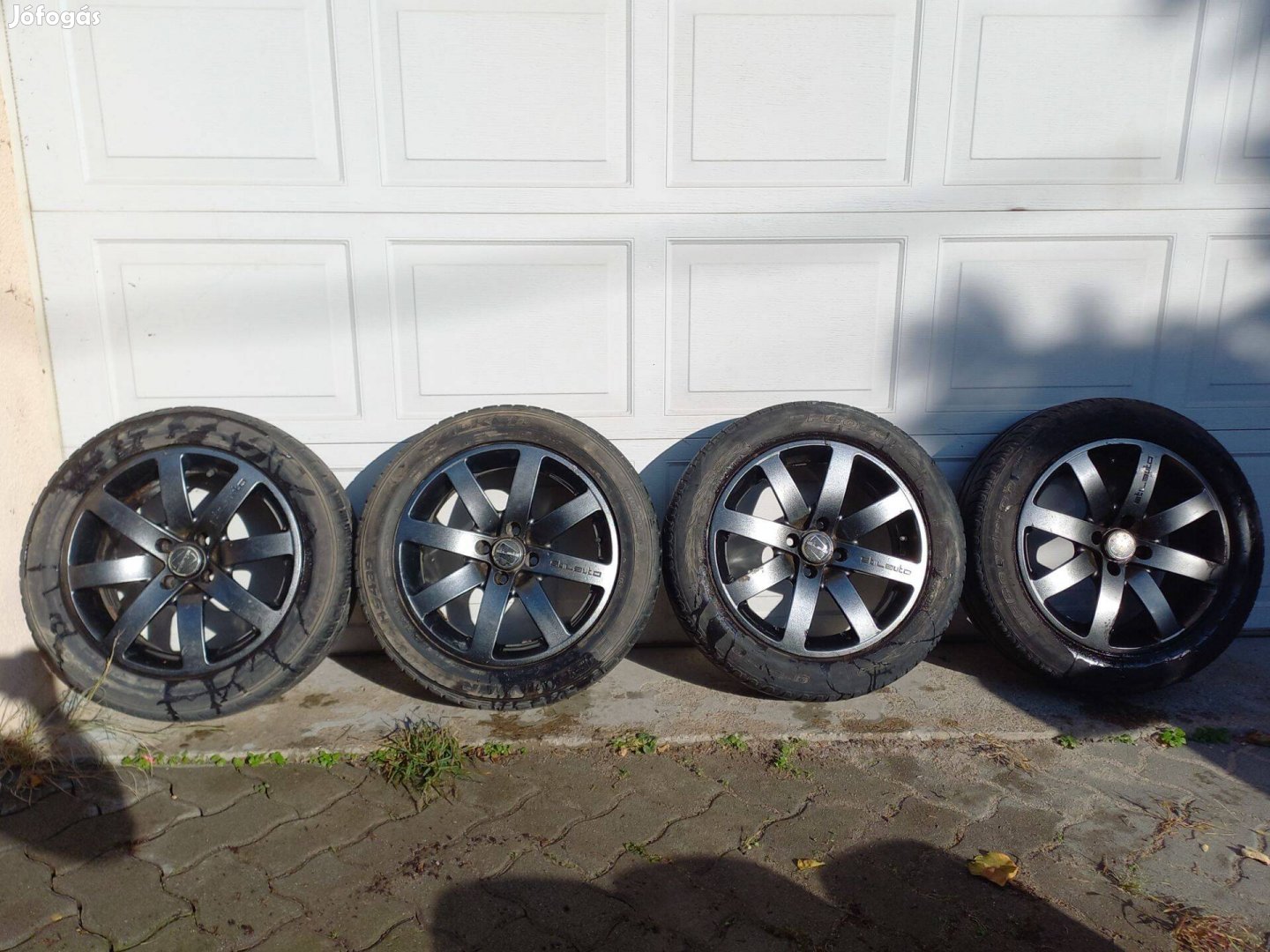 Stilauto Alufelni 16" 4x100 Osztókör