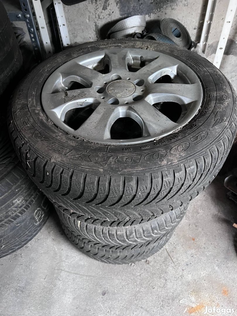 Stm alufelni goodyear 185/65R15 felni gumi téli