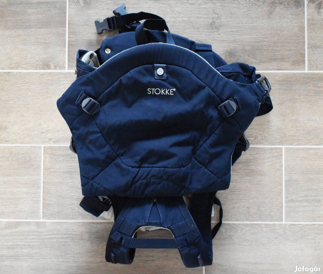 Stokke Mycarrier hordozó, kenguru
