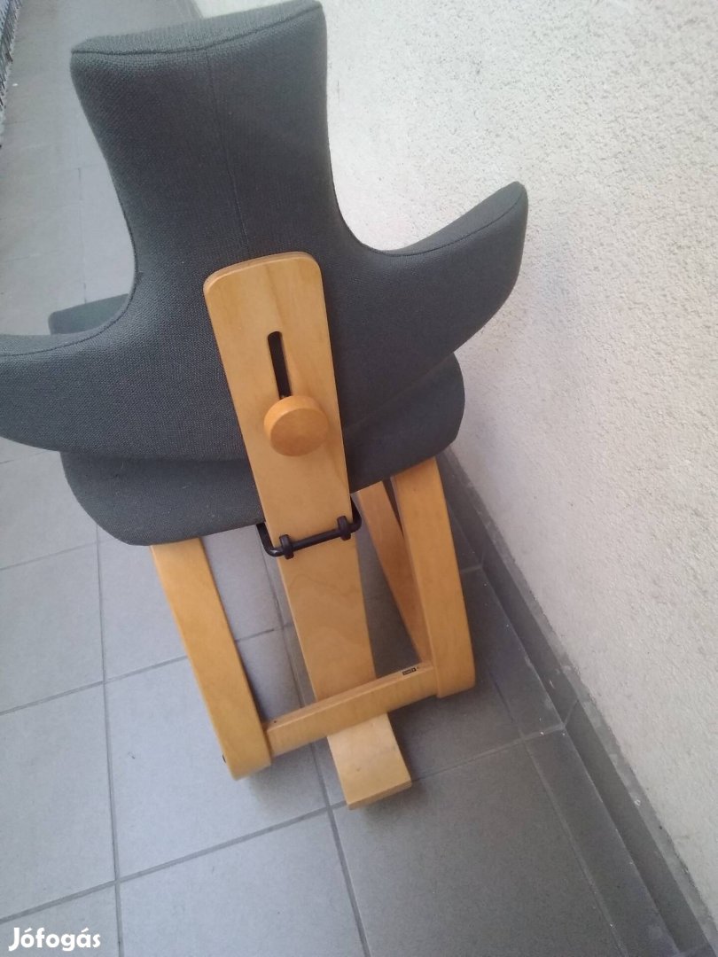 Stokke gerinc kímélő szék 