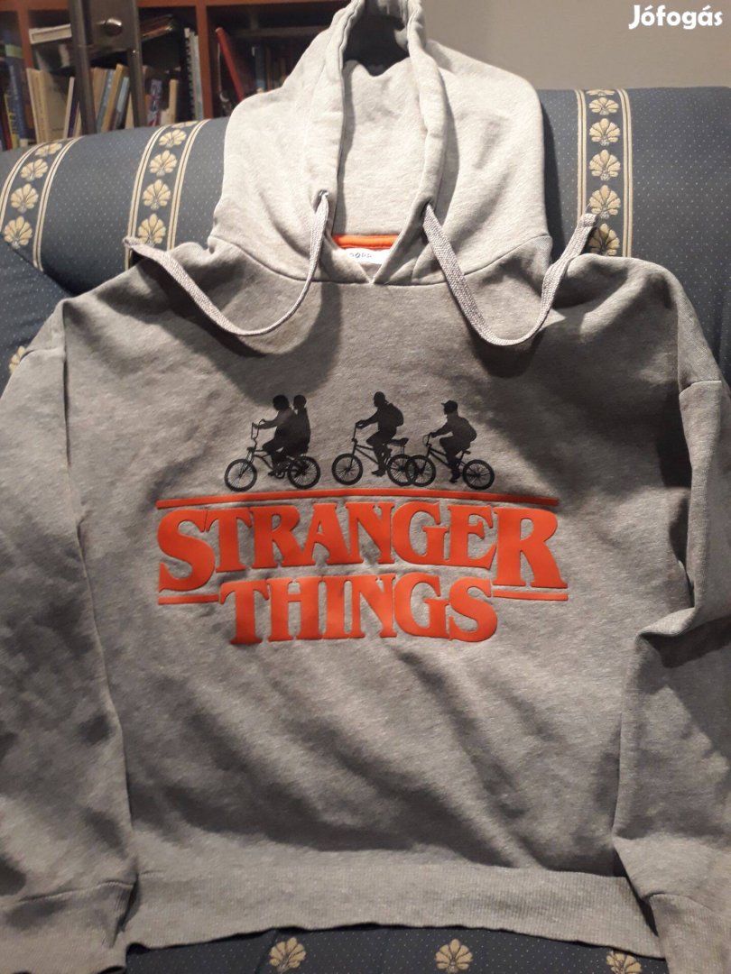Stranger Things kapucnis hoodie