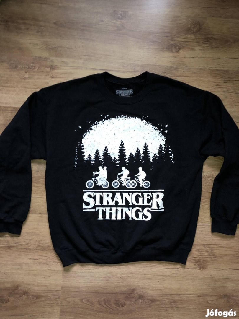 Stranger Things pulóver L-es.