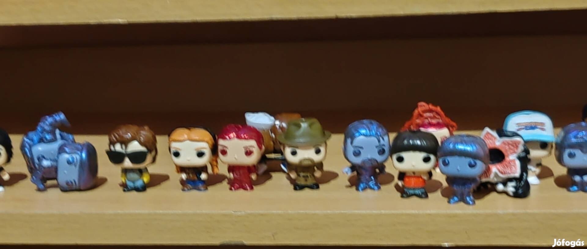 Stranger things Kinder joy