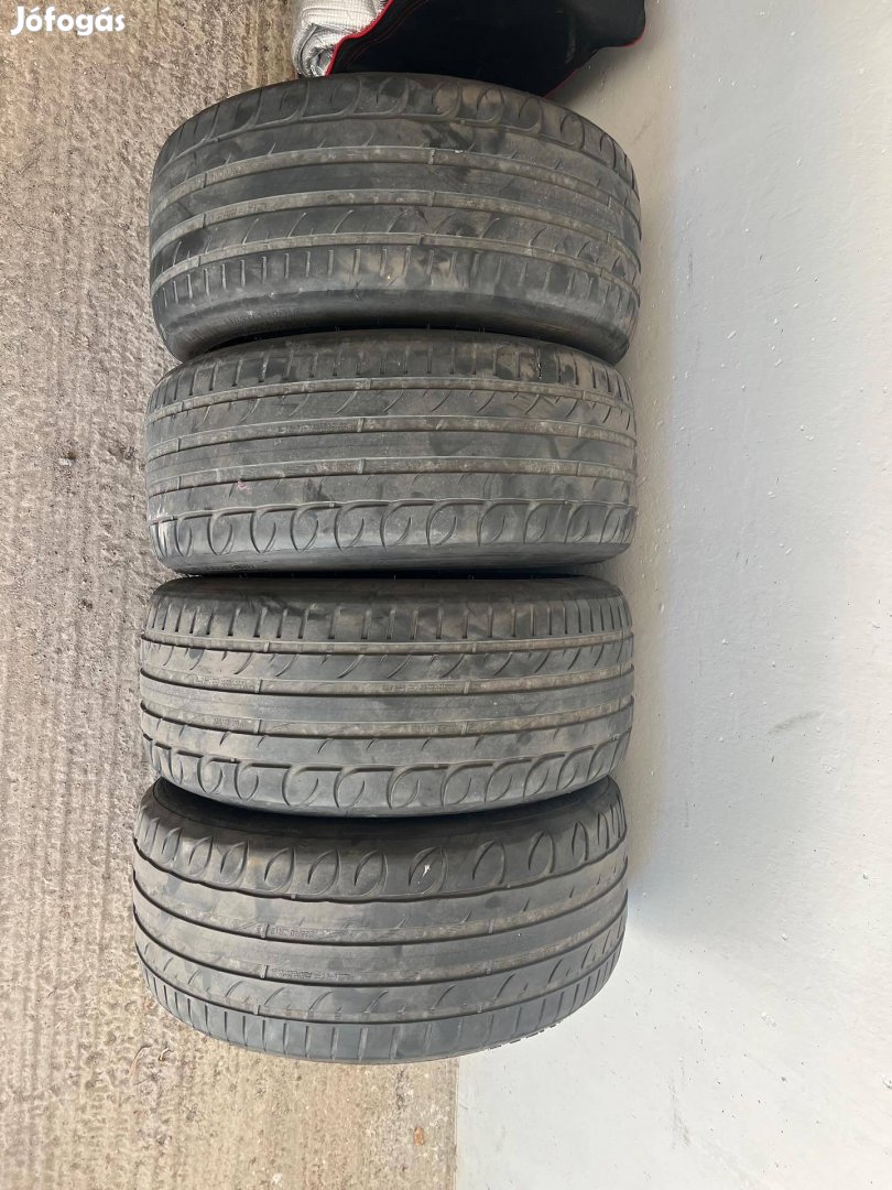 Strial Ultra High Performance nyári gumi