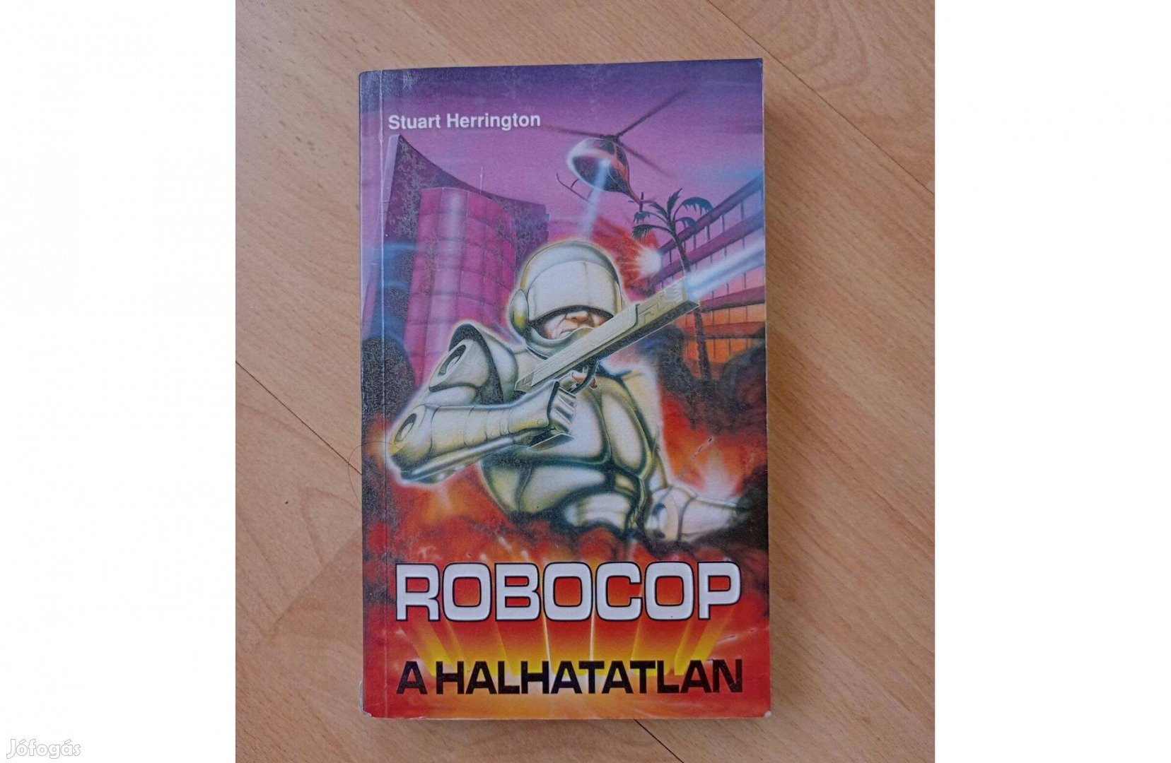 Stuart Herrington Robocop A halhatatlan