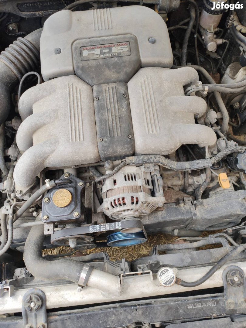 Subaru 3, 3 6 hengeres boxer motor 220 le