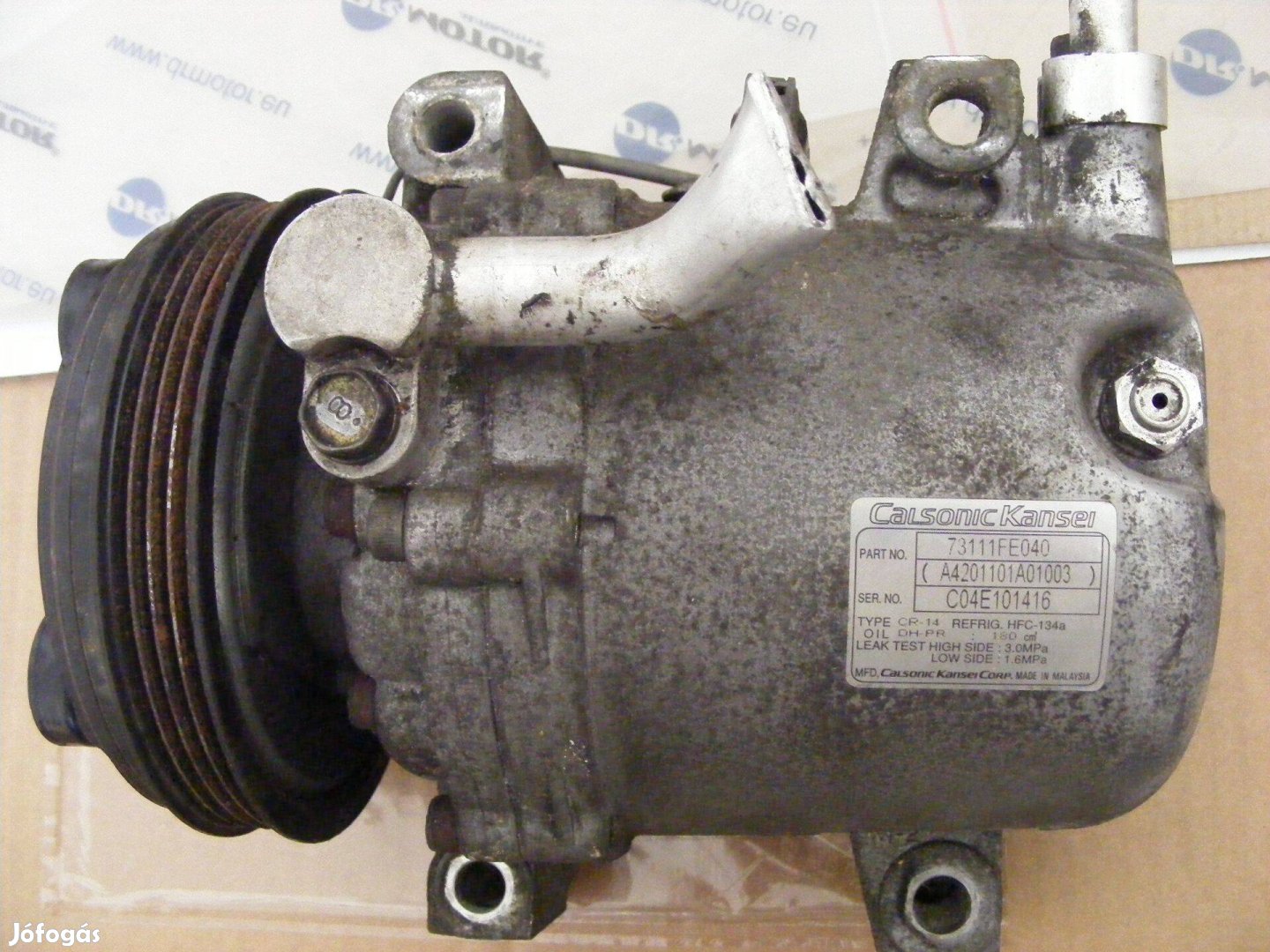 Subaru Impreza II gyári bontott klímakompresszor 73111FE040