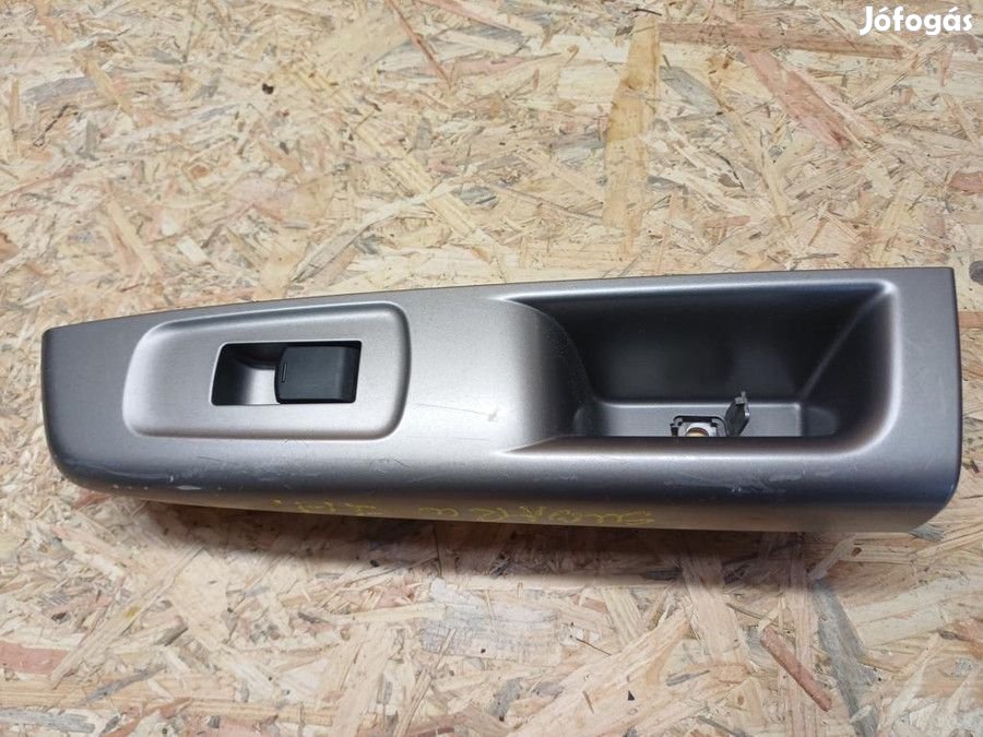 Subaru Impreza 2008-2012 Jobb Első Ajtó Ablakemelő Kapcsoló