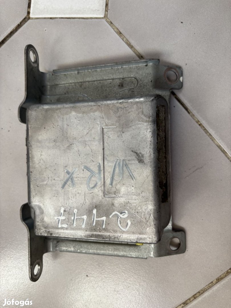 Subaru Impreza (GD) légzsák vezérlő elektronika 98221FE110