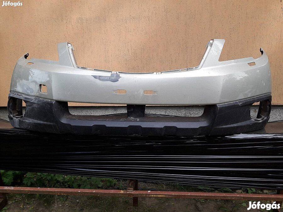 Subaru Legacy Első lökhárító b14