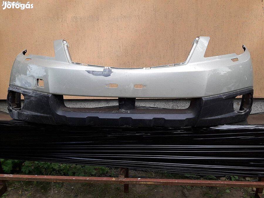 Subaru Legacy Első lökhárító b14