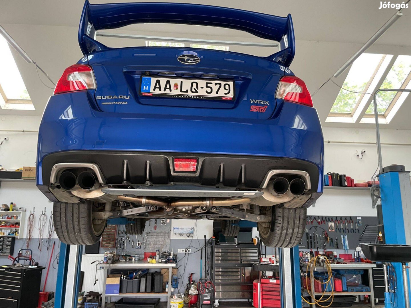 Subaru Wrx STI gyári kipufogó eladó!