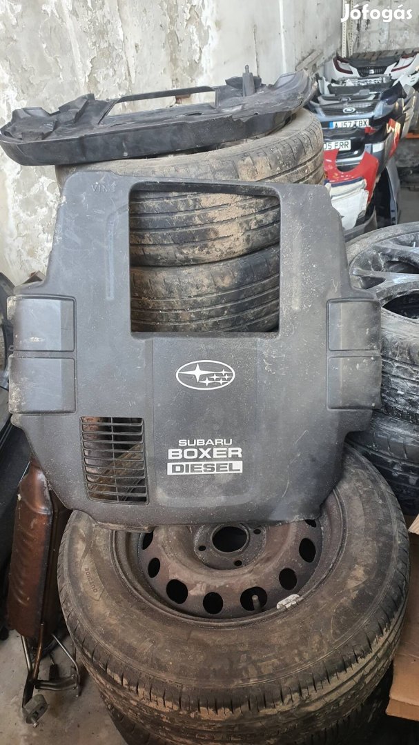 Subaru felső motorburkolat védő.2  23.03.14
