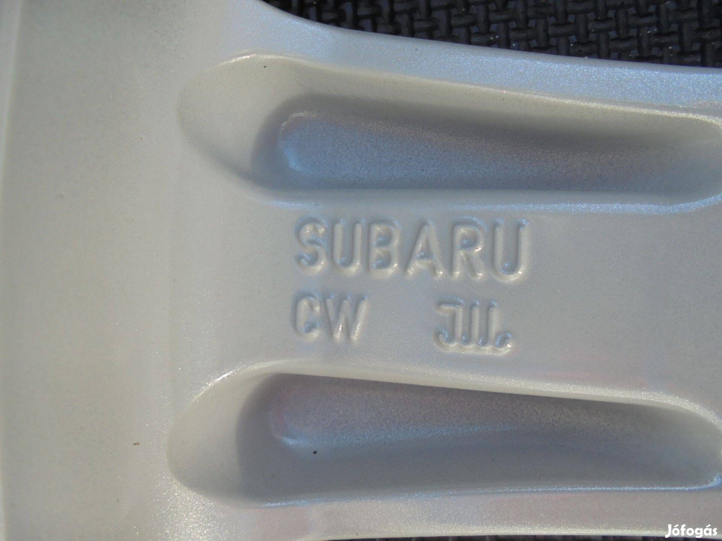 Subaru vadi új 5 x 100-as gyári alufelni eladó