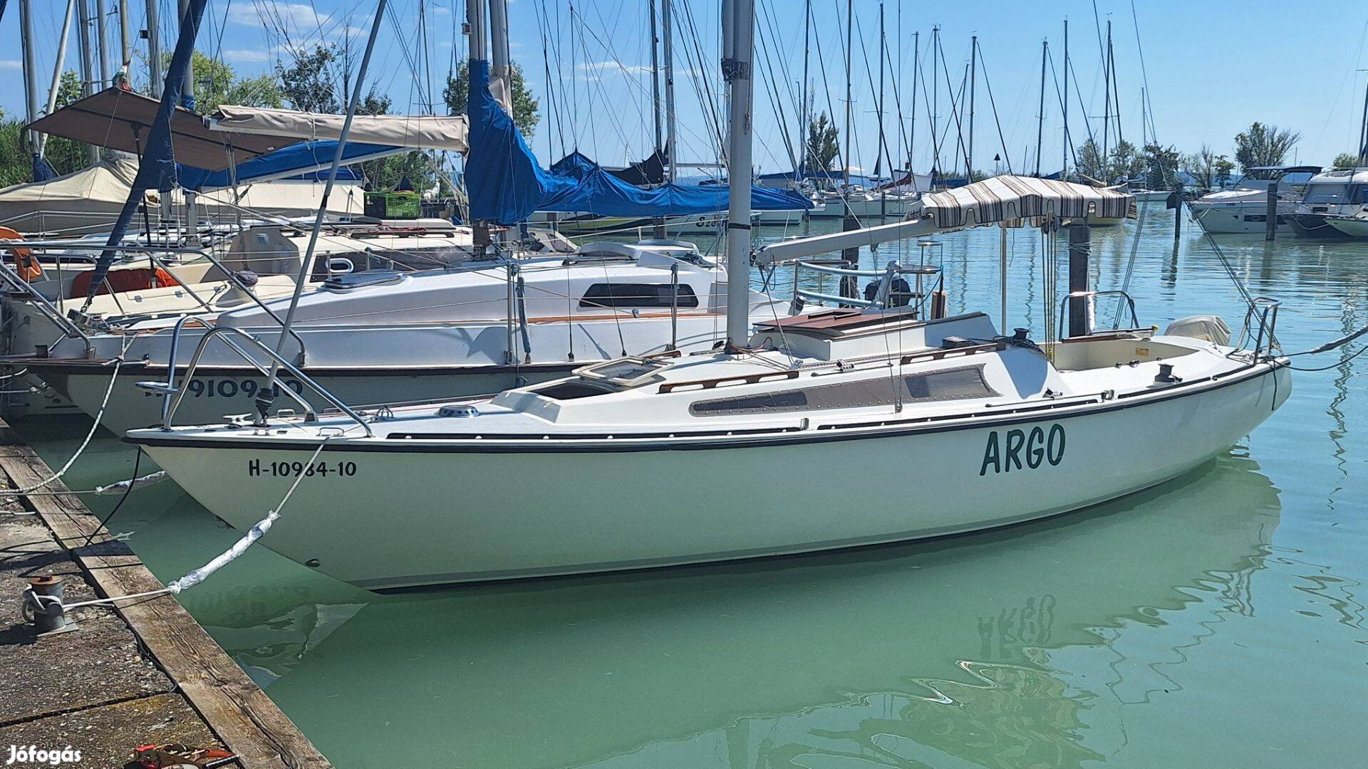 Sudár Regatta Style Yacht Vitorláshajó