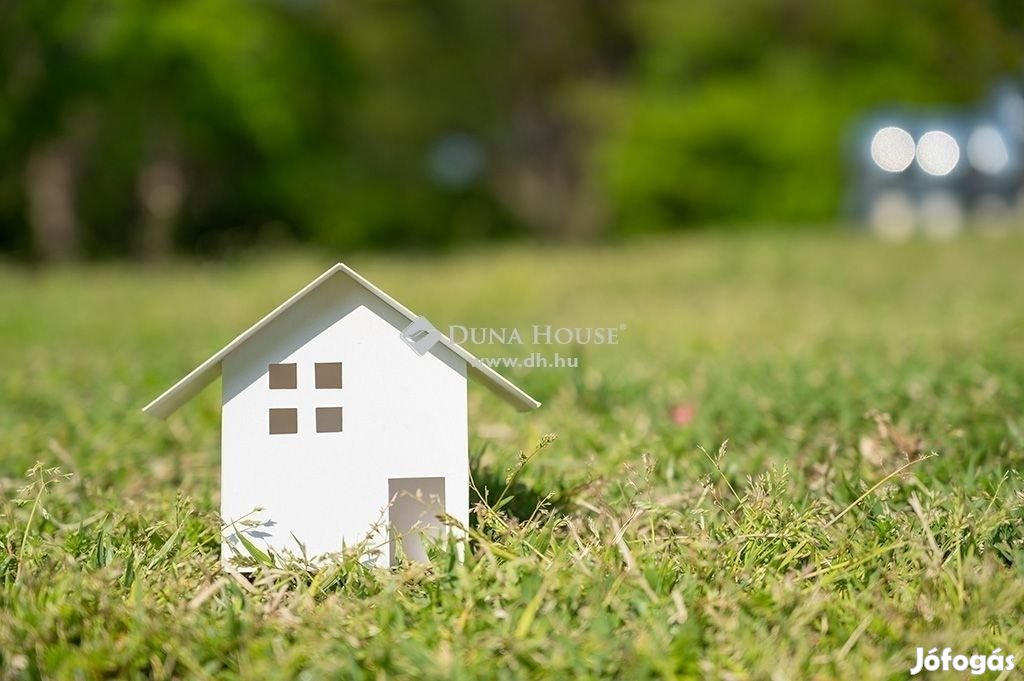 Sülysápi eladó 605 nm-es telek