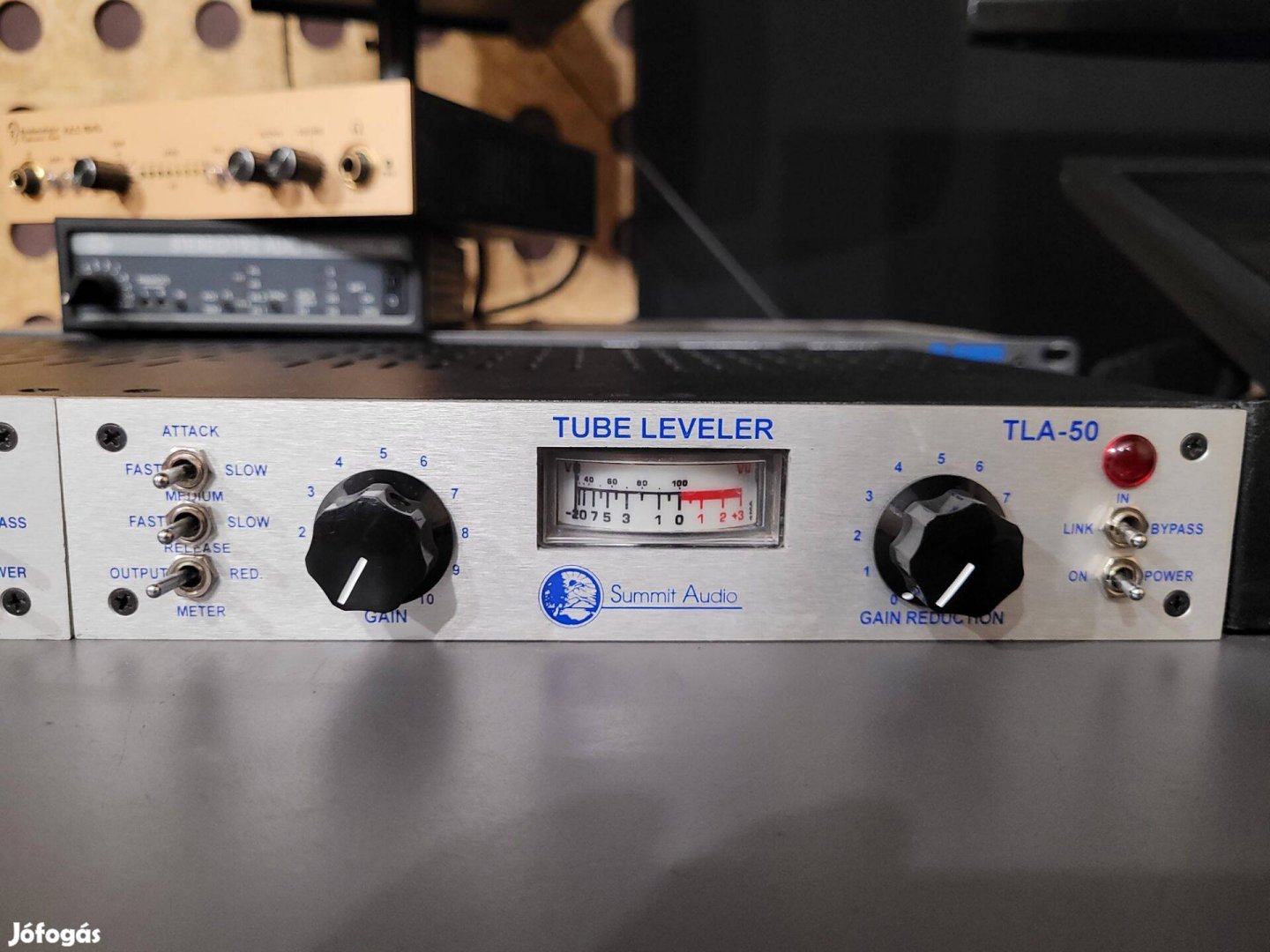 Summit Audio TLA-50 csöves kompresszor