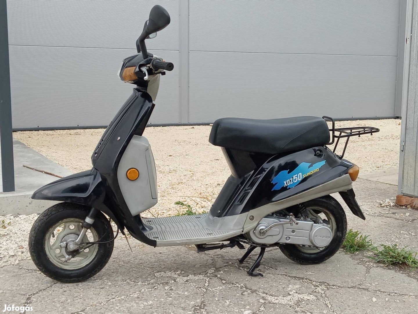 Sundiro 50 Xdz suzuki blokkos kisrobogó
