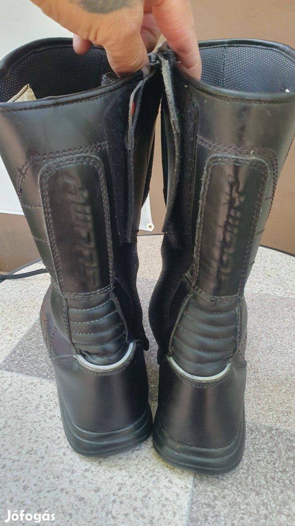 Suomy motoros csizma 43
