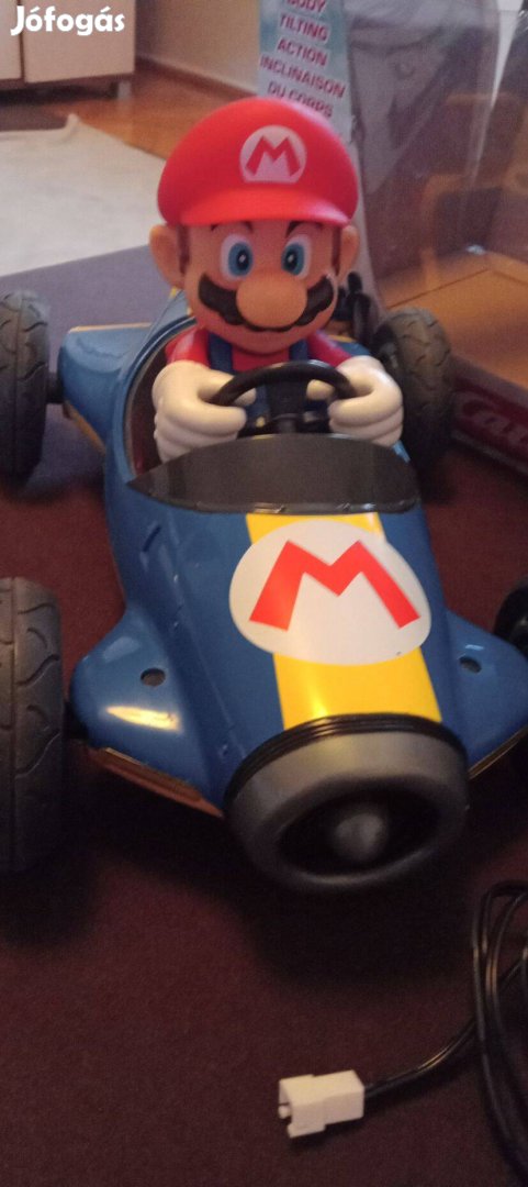 Super Mario RC autó