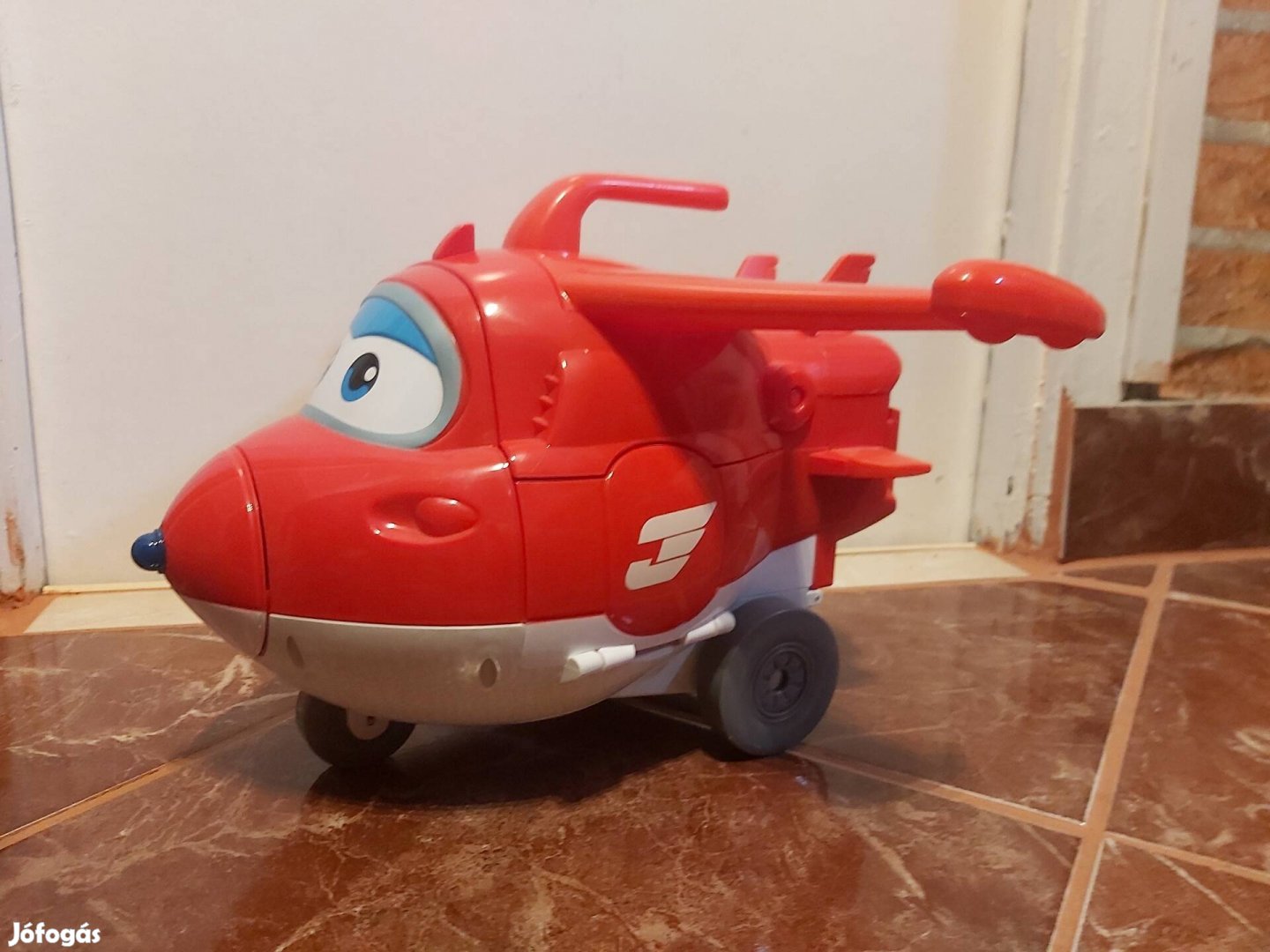 Super Wings Átalakuló Repülő + 2 db figura